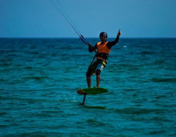 First steps on a kitefoil in the Ria Formosa
